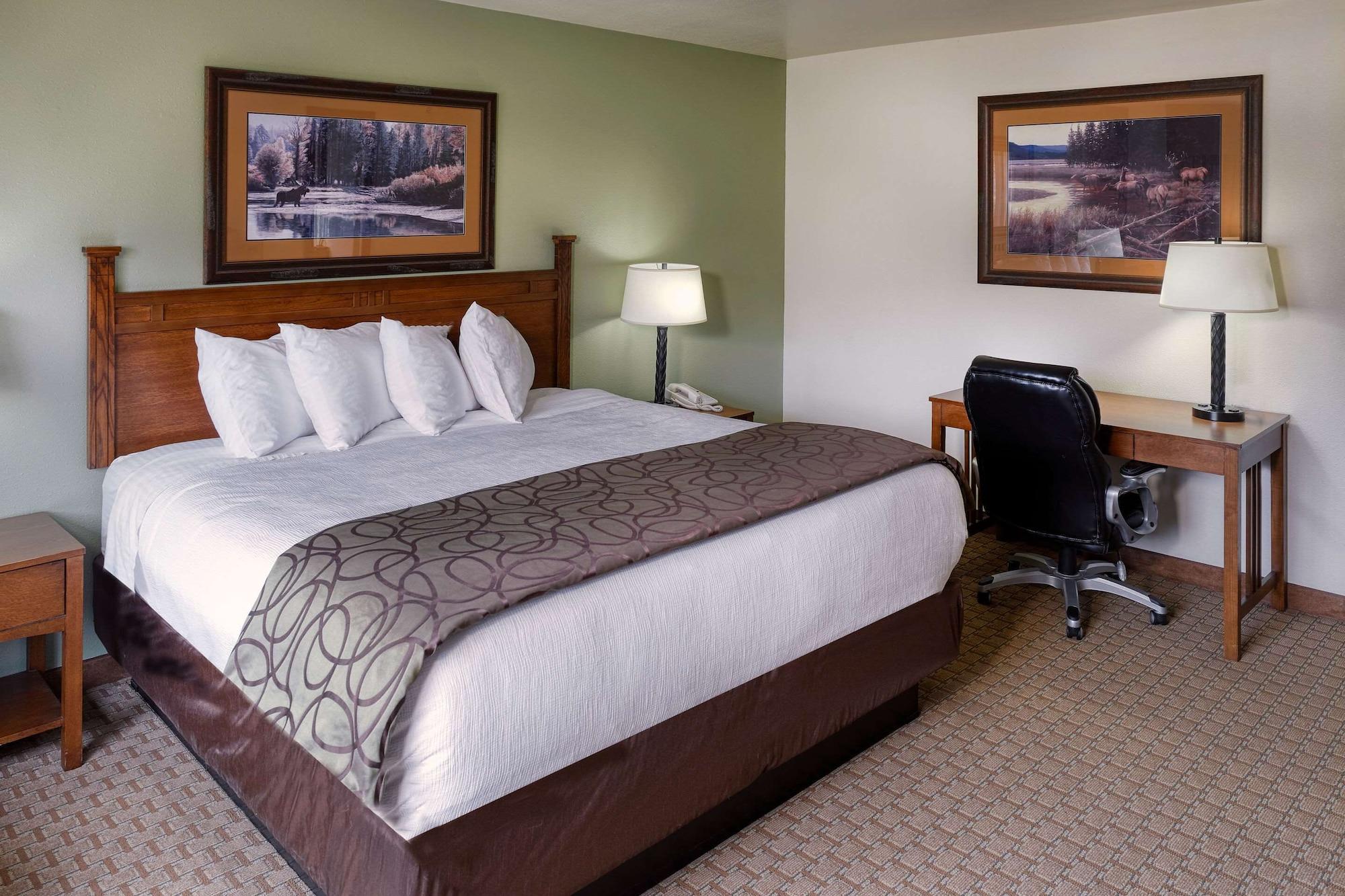 The Ridgeline Hotel At Yellowstone, Ascend Hotel Collection Gardiner Exteriér fotografie
