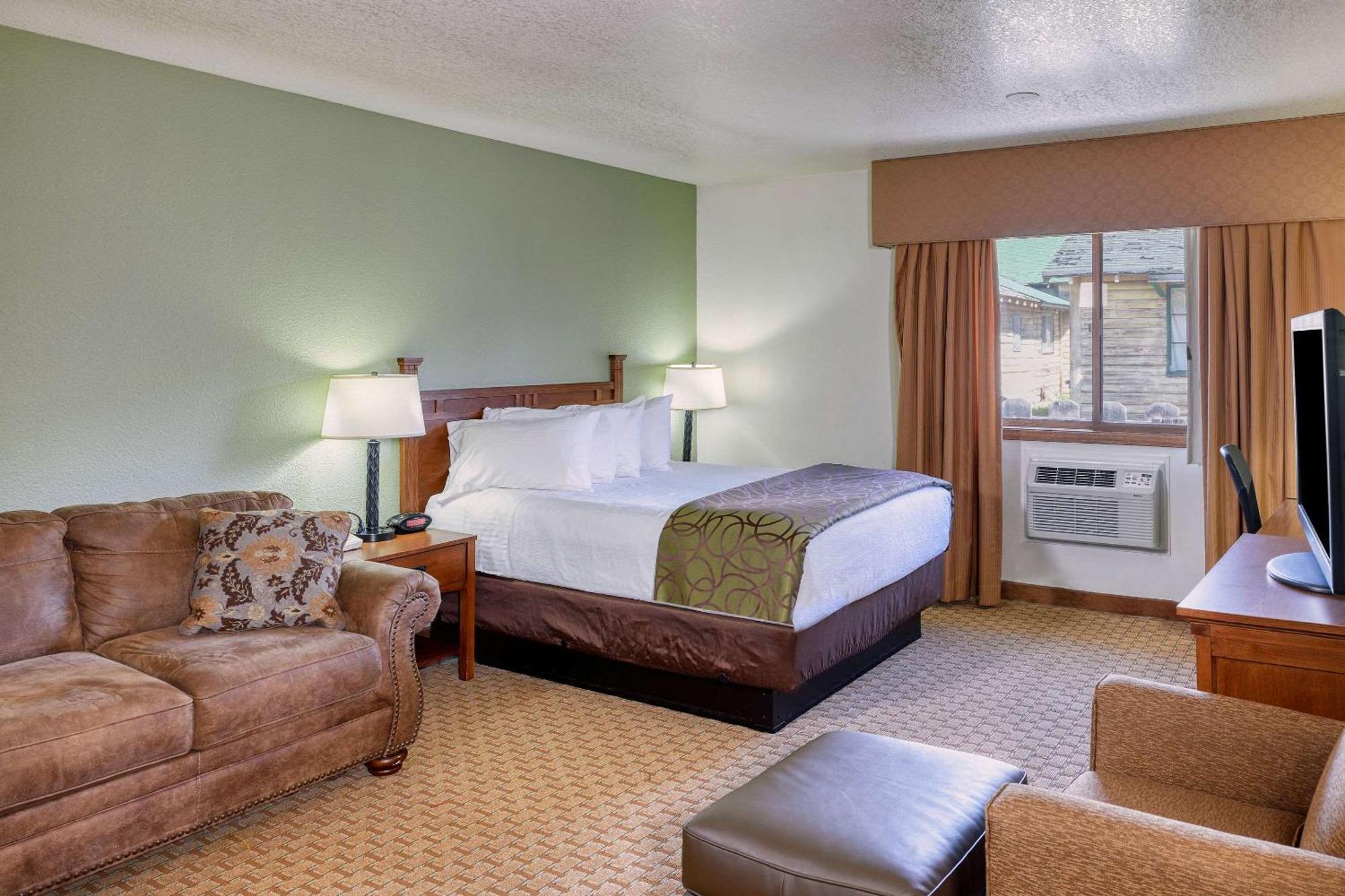 The Ridgeline Hotel At Yellowstone, Ascend Hotel Collection Gardiner Exteriér fotografie