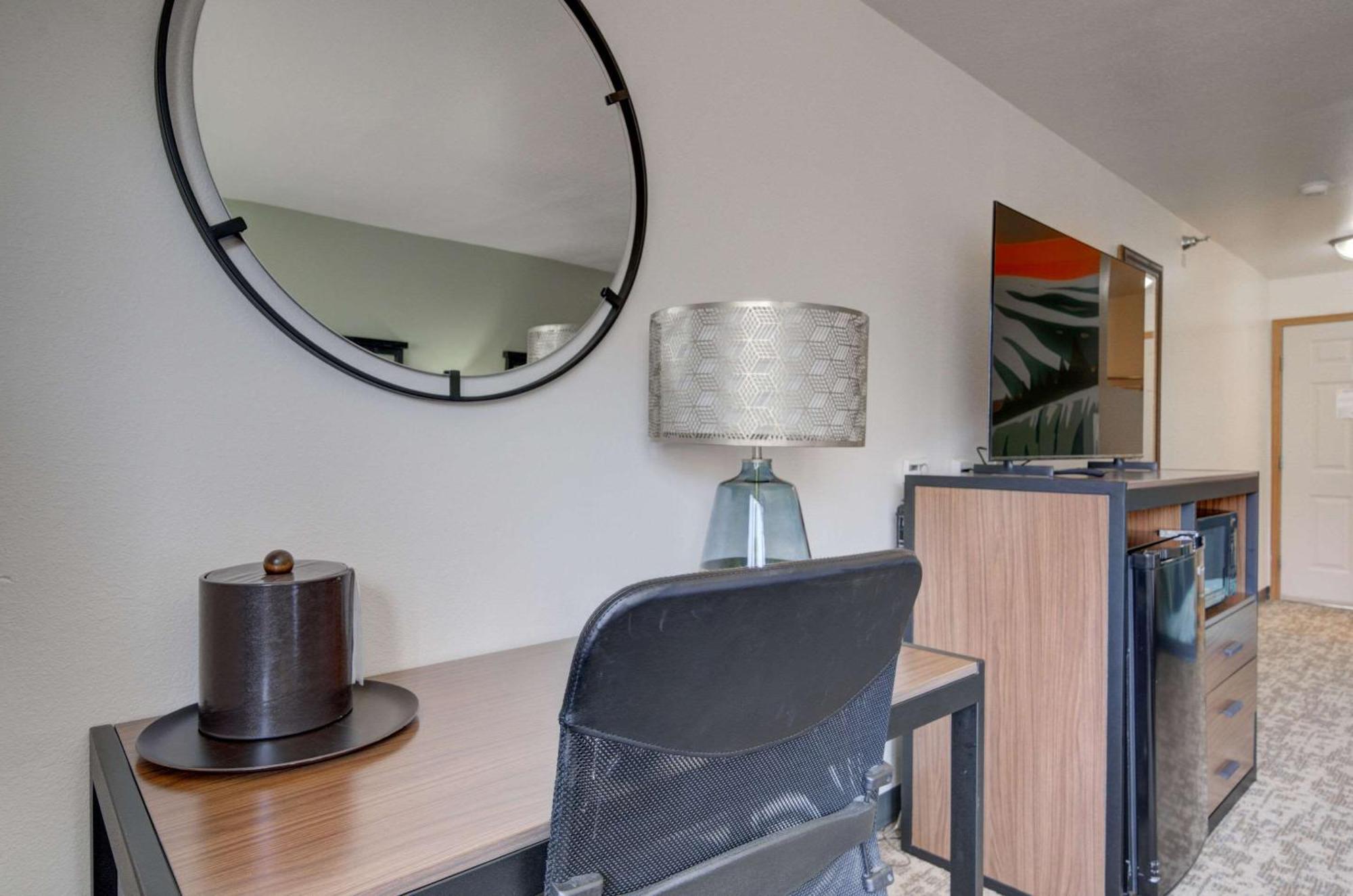 The Ridgeline Hotel At Yellowstone, Ascend Hotel Collection Gardiner Exteriér fotografie